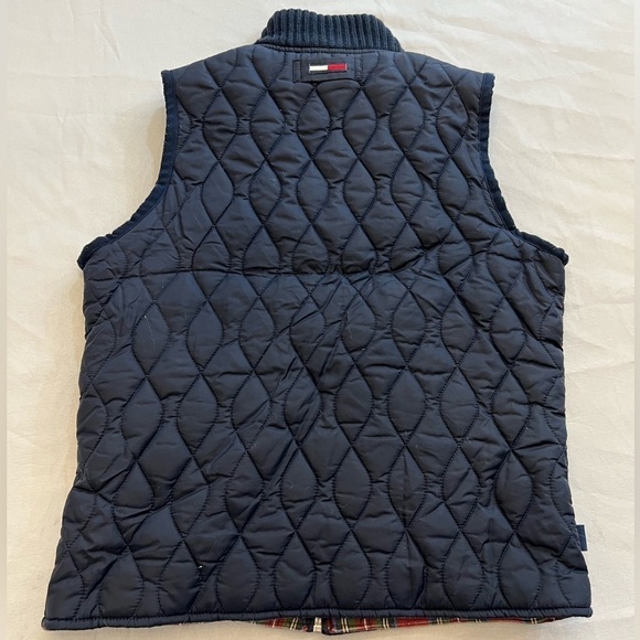 TOMMY HILFIGER Women’s Quilted Zip Up Vest, Size Small. - Picture 4 of 5